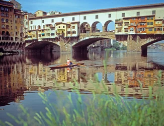 De Ponte Vecchio, gebouwd in 1345
